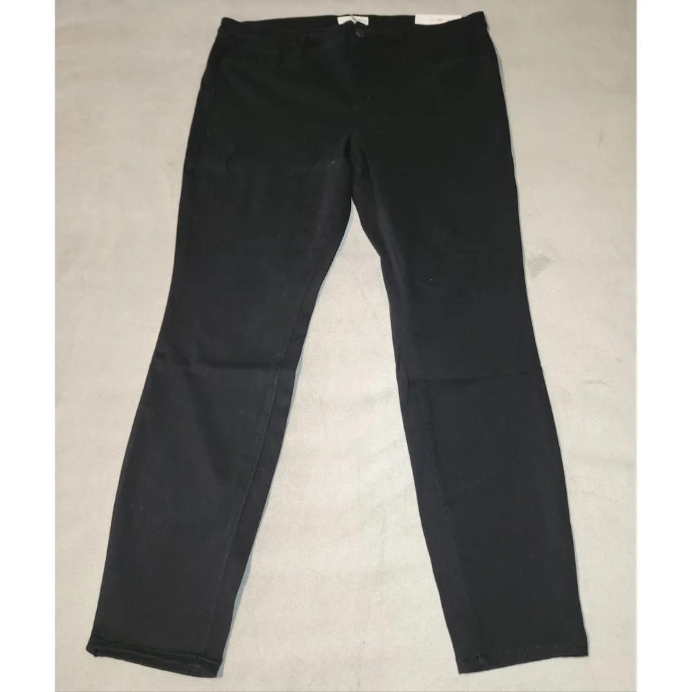 LOFT Women's Black Legging Pants Size 14 / 32 Skinny Stretch NWT